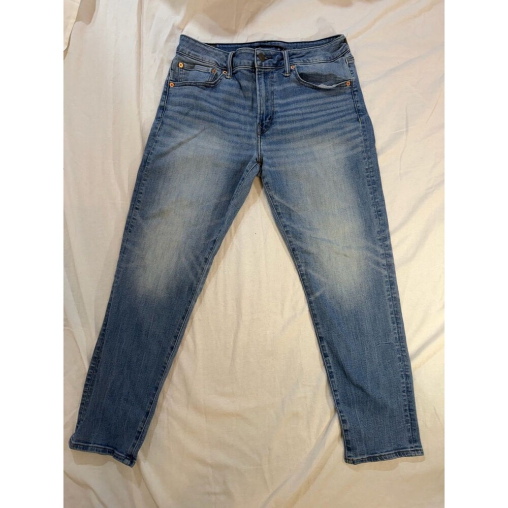 American Eagle Outfitters Light Wash Slim Straight Jeans